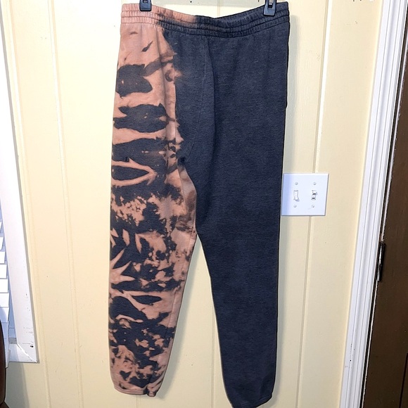 Fruit of Loom Split Bleach Dye Gray & Orange/ Cream Acid Wash Sweatpants Size L - Picture 10 of 12